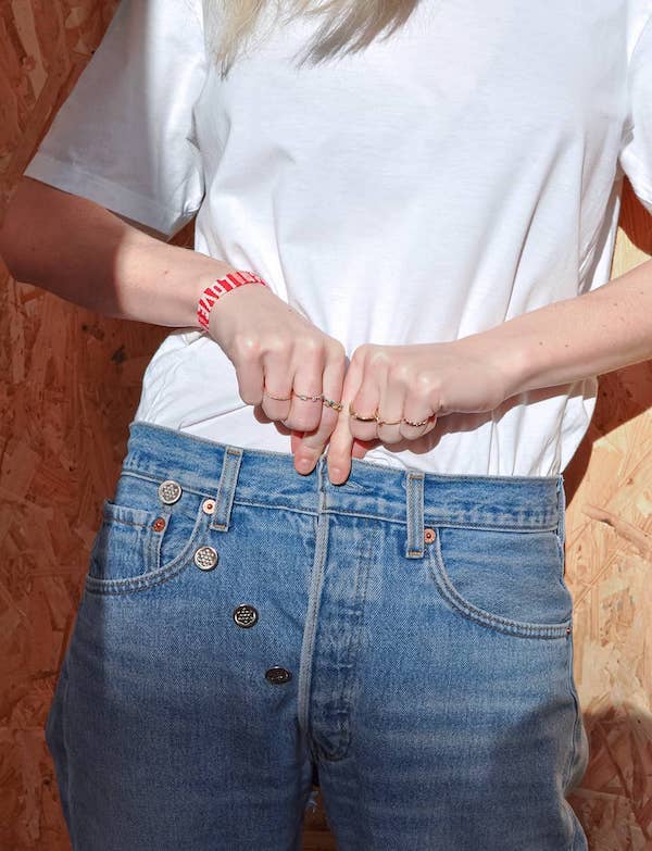 Focus on upcycling to the size of a pair of jeans