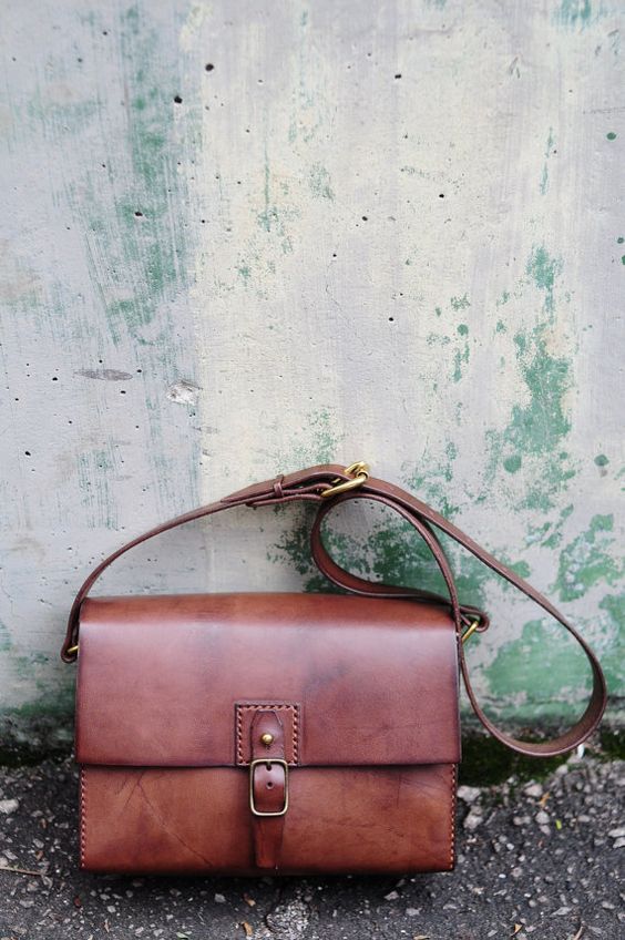 Leather handbag