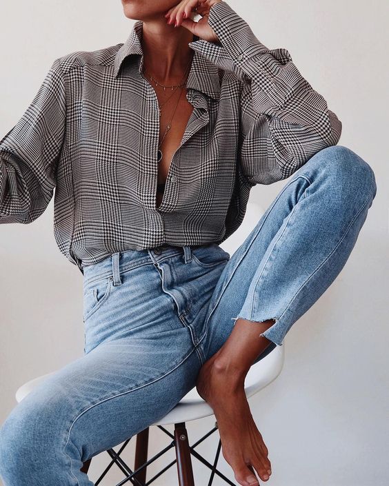 Women's light jeans