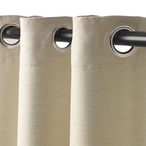 Eyelet curtain top