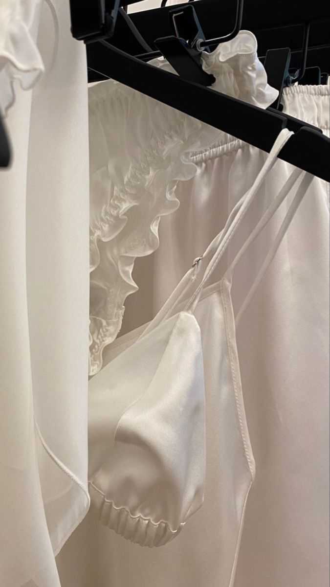 Repairing snags, holes and tears on lingerie