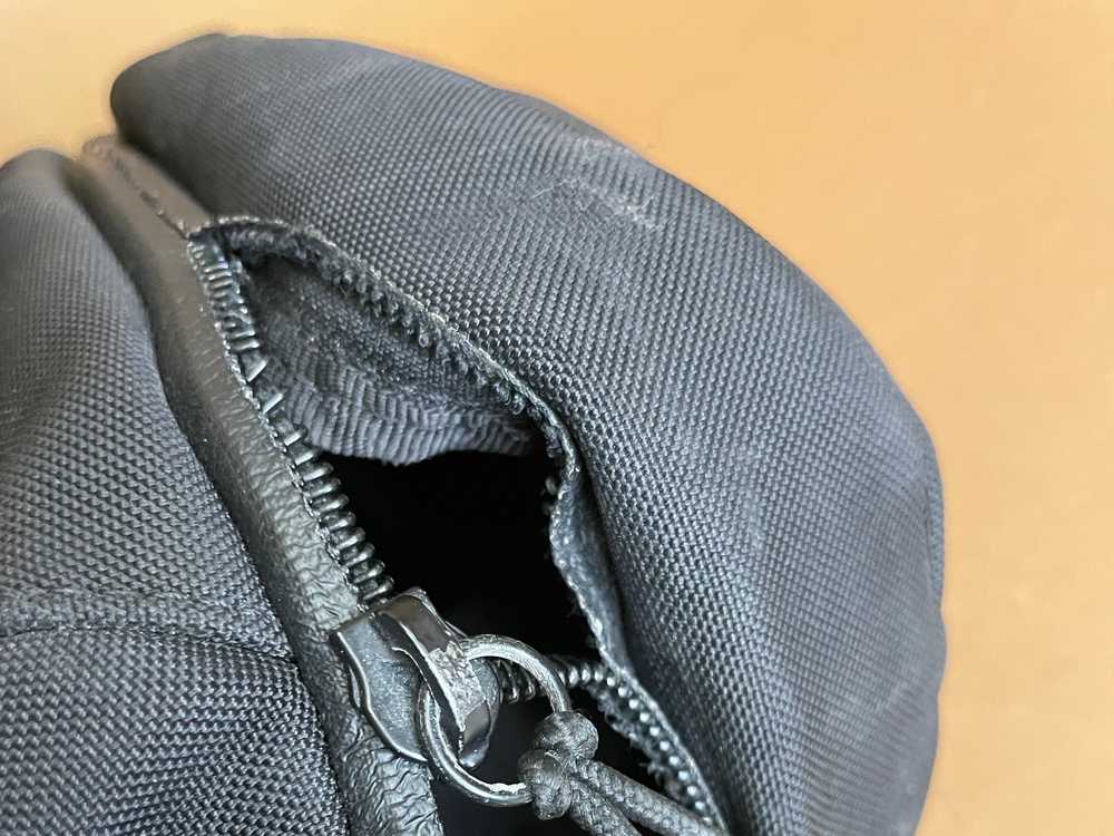 TILLI makers repair your backpack zipper