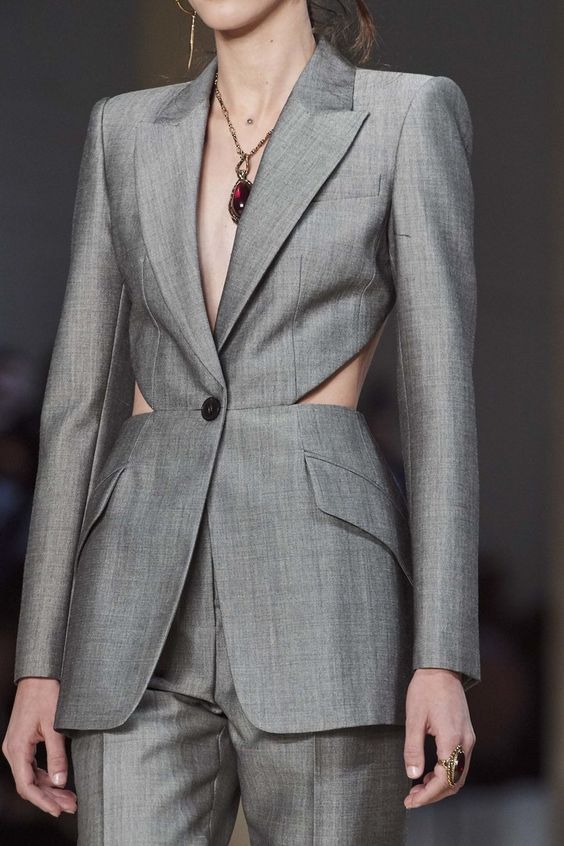 Alexander Mc Queen tailored jacket