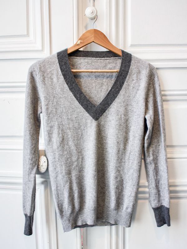 Knitted jumper before upcycling